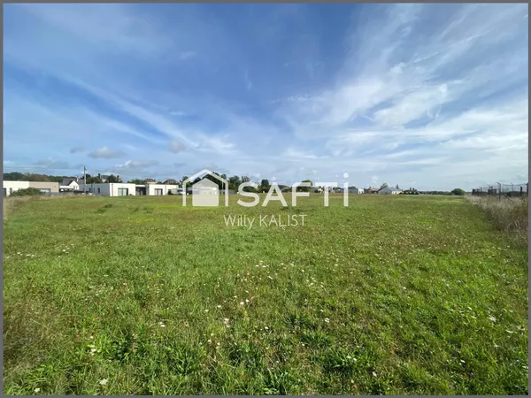Superbe et vaste terrain constructible de 7381m²