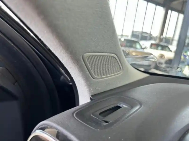Volvo Xc40 t3 163ch momentum geartronic 8 — photo 14