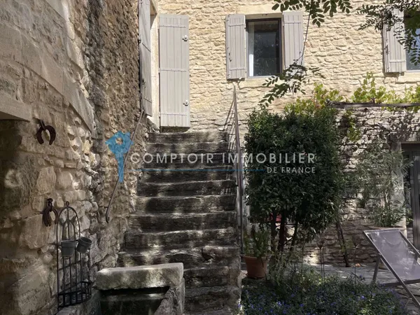 Maison 14 pièces 200 m²