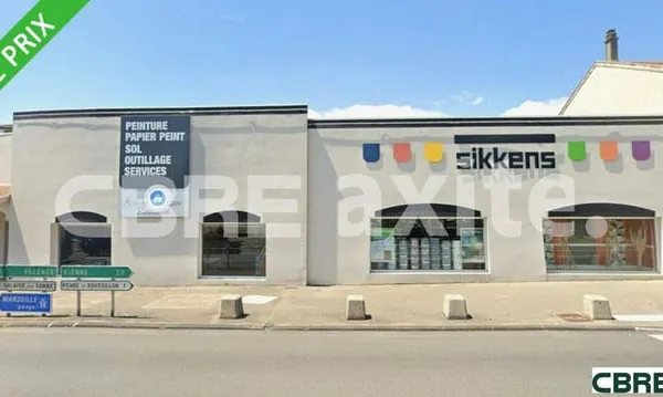 Local commercial 862 m²