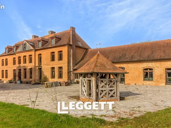 Château 10 pièces 692 m²