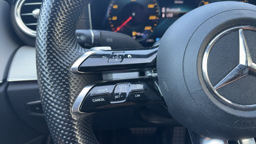 Mercedes Classe E 300 de 306 EQ Power  9G-Tronic - AMG Line – 2022 – 149879 km – Hybride rechargeable – Boîte Automatique — photo 14
