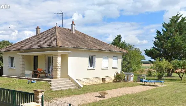 Maison 3 chambres avec grand jardin