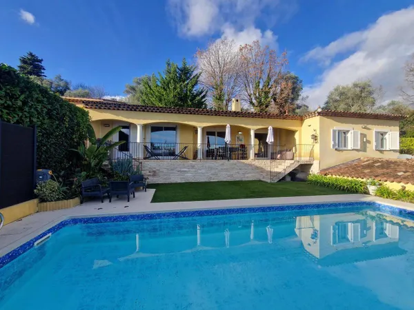 Maison 5 pièces 146 m²
