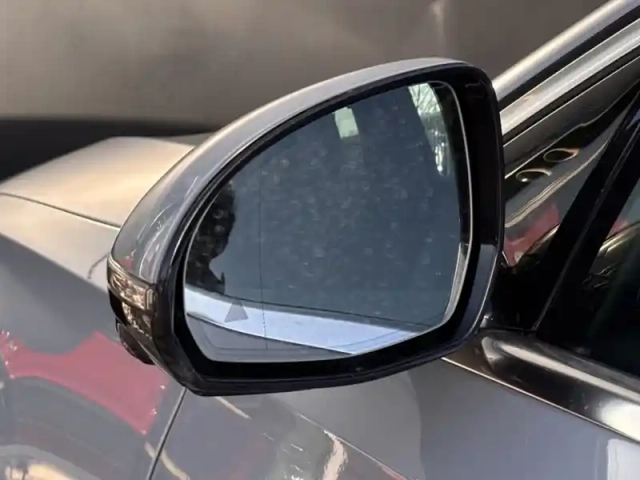 Mercedes Classe E break 300 hybrid eq amg line — photo 30