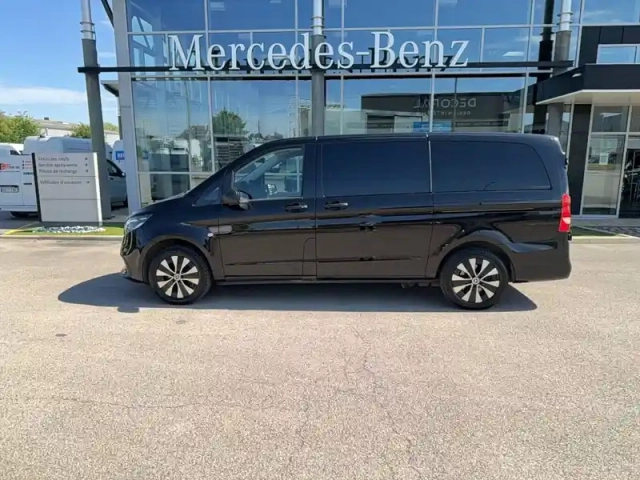 Mercedes Vito tourer 114 cdi lg 9g-tronic 4x4 — photo 11