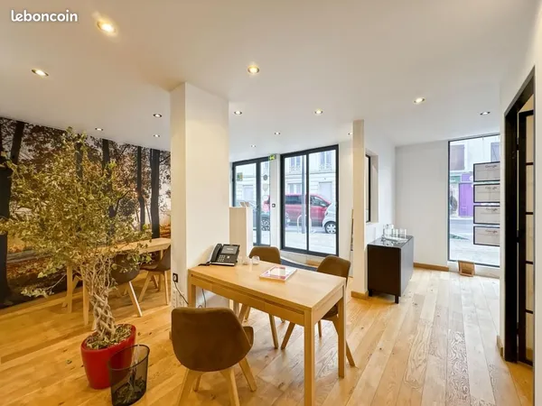 Service bureaux 80 m²