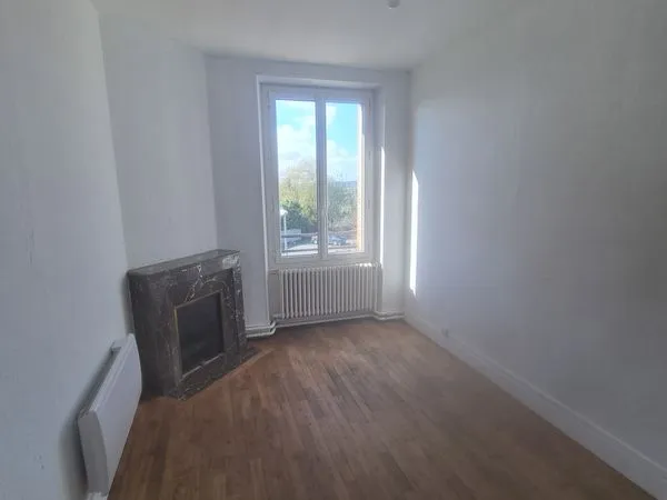 Appartement F2 en centre ville