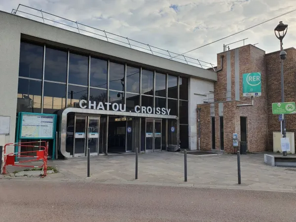 Stationnement Location Chatou   150€
