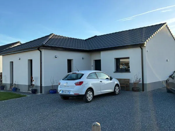 Maison contemporaine de plain-pied de 94 m²