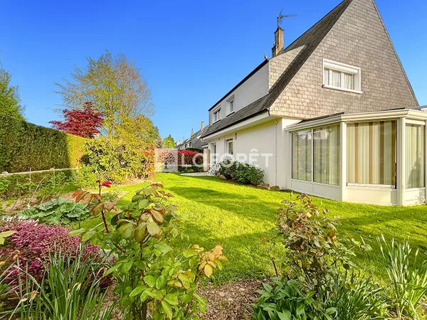 Maison 7 pièces 136 m²