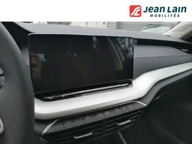 Skoda Octavia combi 1.5 tsi hybrid 150 ch act dsg7 — photo 32