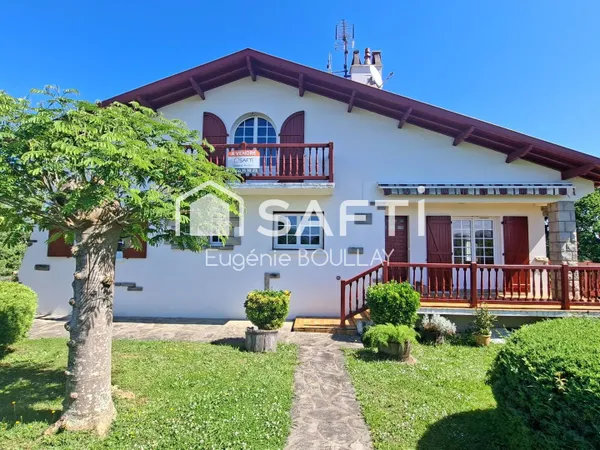 Maison basque familiale avec T2 indépendant  Arbonne