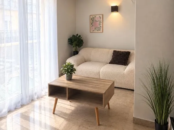 Beau T2 meublé duplex centre Perpignan galerie Lafayette