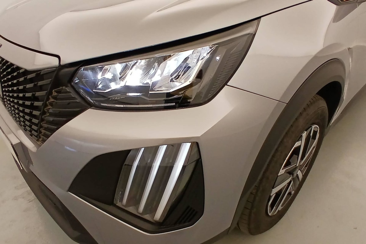 Peugeot 2008 — photo 20