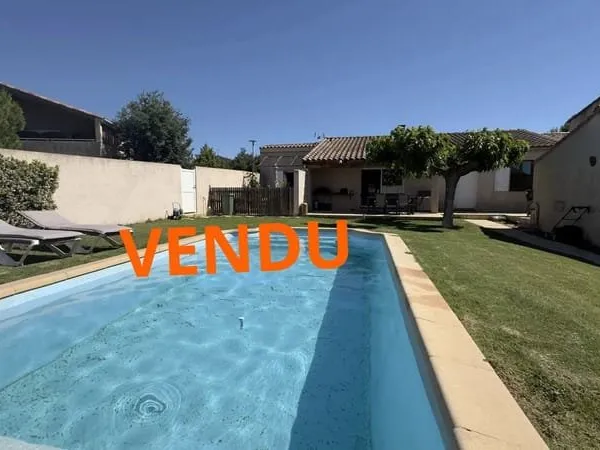 À acheter sur Saint-Cannat : Maison de 125m² avec dépendance sur 510m² de terrain