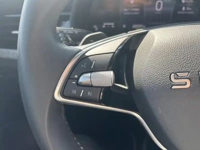 Skoda Kamiq 1.0 tsi evo 2 116ch selection dsg7 — photo 22