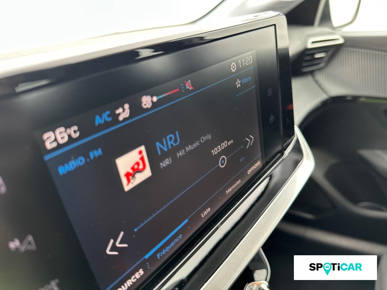 Peugeot 208 1.2 puretech 100ch s&s active — photo 13