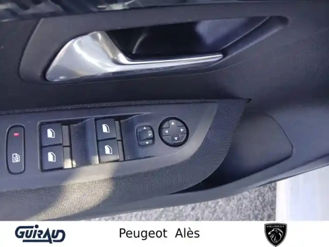 Peugeot 208 puretech 75 s&amp;s bvm5 — photo 13