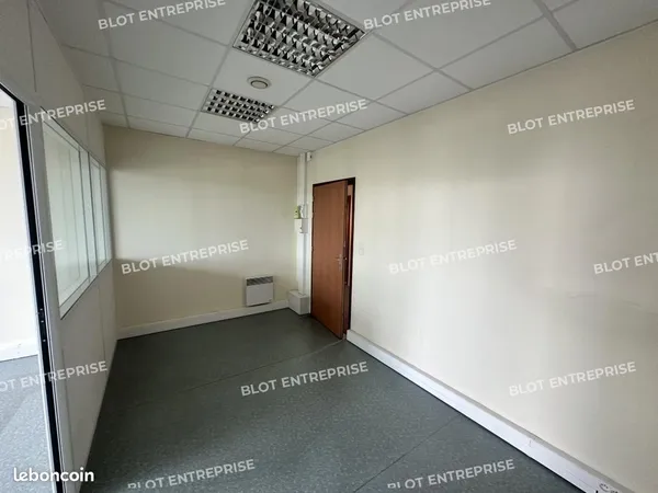 Bureaux 48 m²
