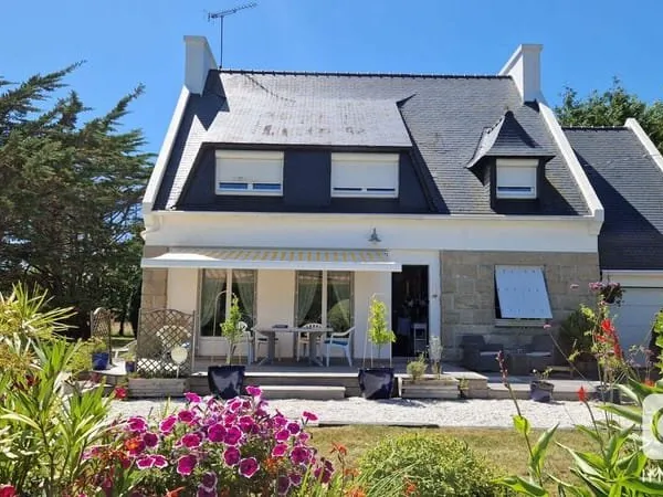 Maison de plain-pied 6 pièces 122 m²