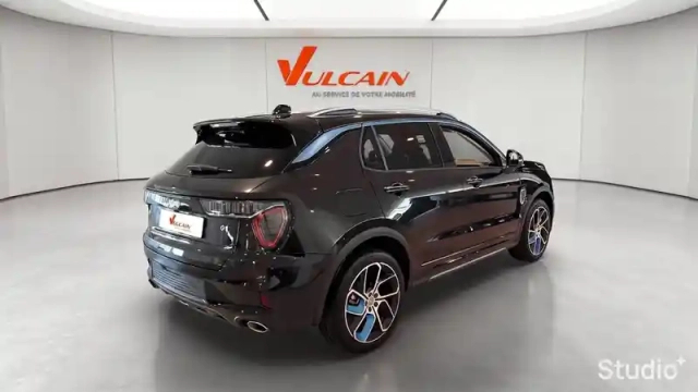 Lynk&Amp;Co 01 1.5 phev 261 ch dcth7 — photo 13