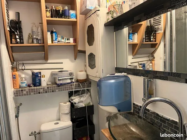 Apparemment à vendre à PERIGUEUX