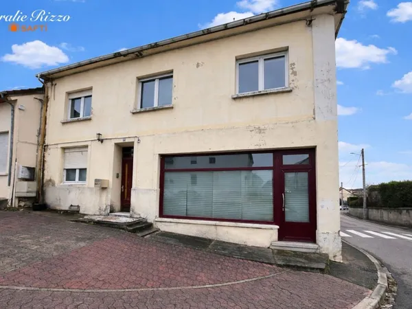 IMMEUBLE A RENOVER - L'HOPITAL