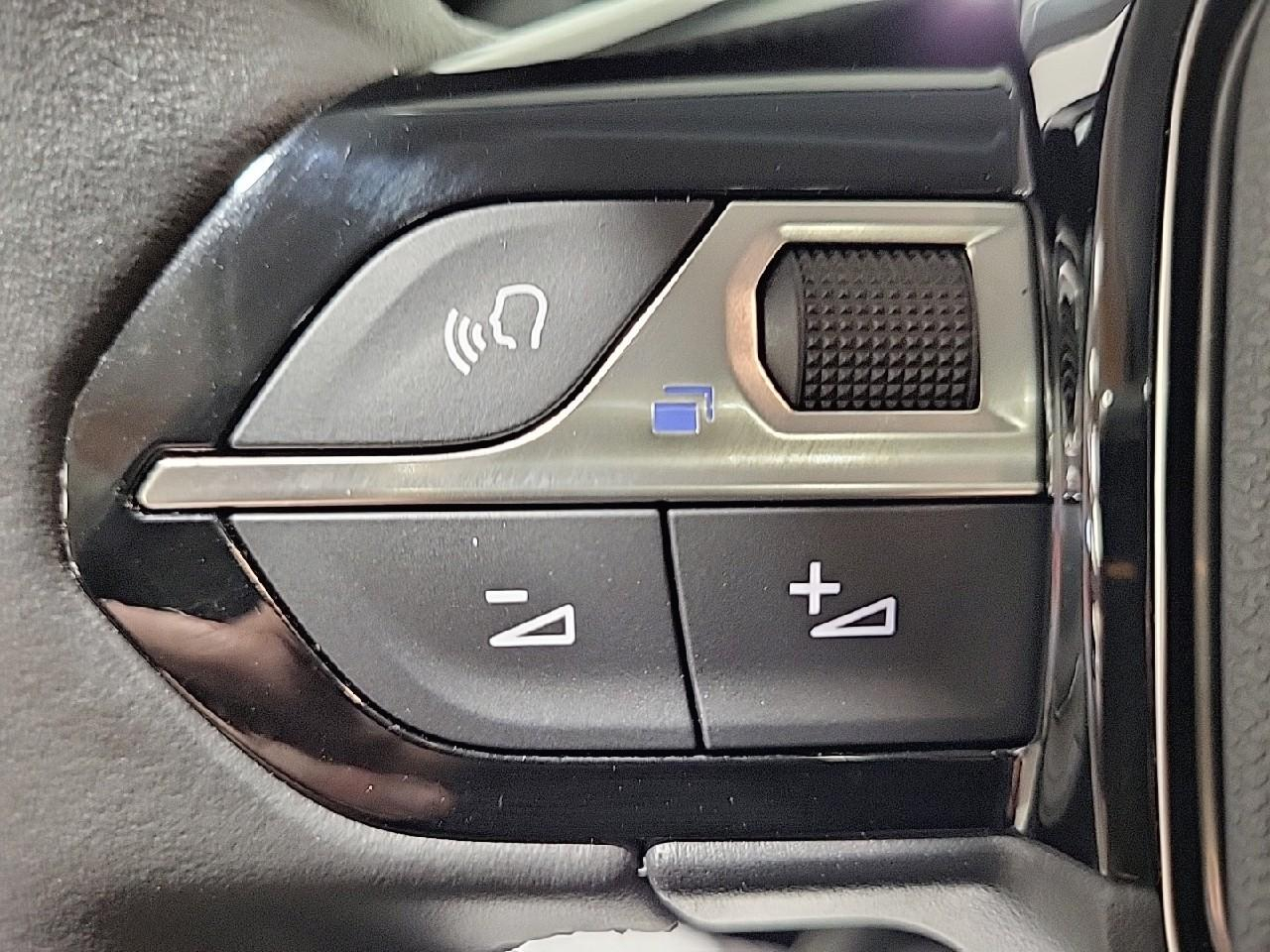 Peugeot 208 puretech 75 s&s bvm5 style — photo 18
