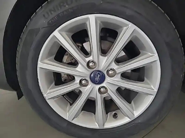 Ford Fiesta 1.0 ecoboost 95 ch s&amp;s bvm6 — photo 13