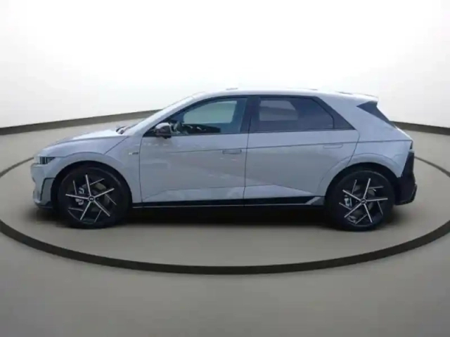 Hyundai Ioniq 5 84 kwh - 229ch n line — photo 3