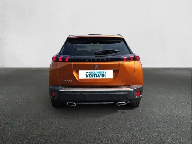 Peugeot 2008 puretech 130 s&amp;s bvm6 — photo 5