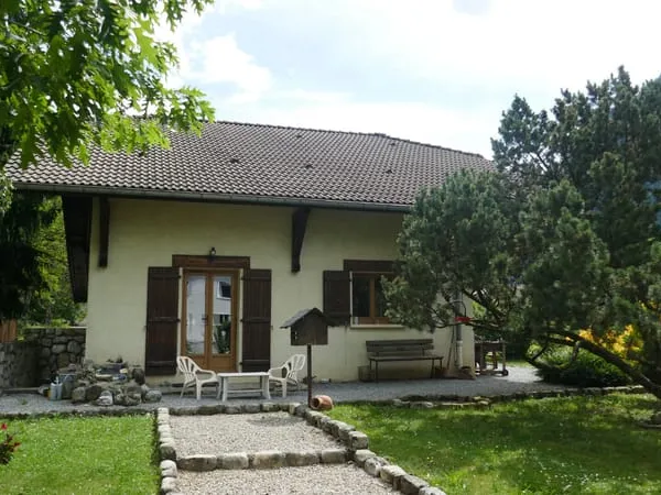 VAL DE CHAISE. MAISON INDIVIDUELLE AVEC TERRAIN DE 1570M²
