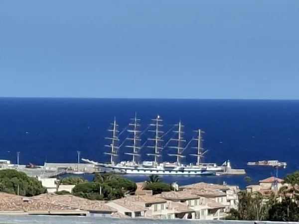 grand t2 magnifique vue mer l'île rousse résidence paolina