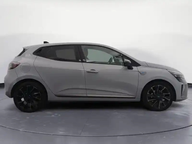 Renault Clio tce 90 ch gsr2 — photo 8