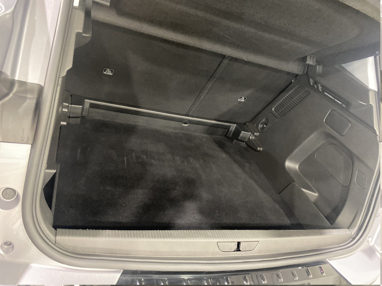 Opel Grandland — photo 53