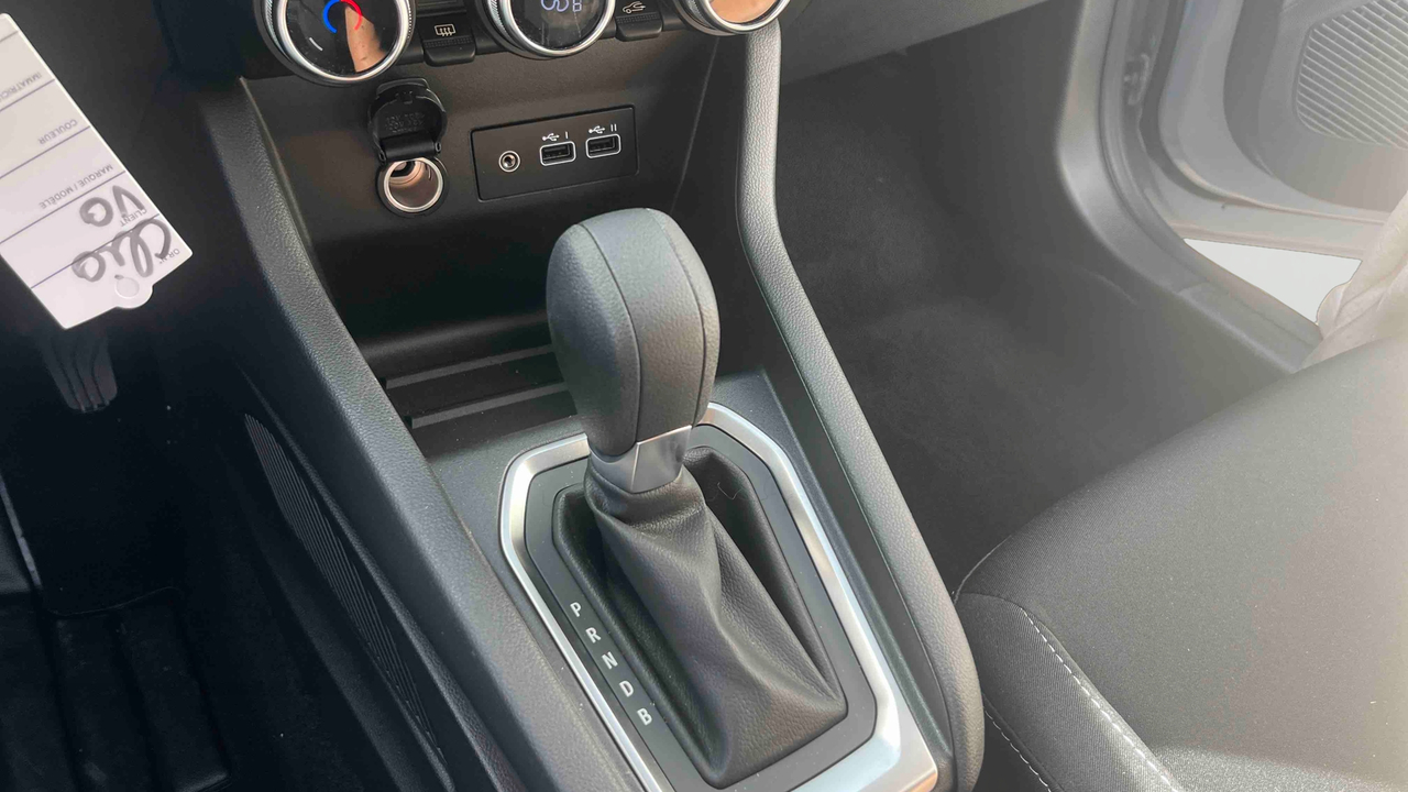 Renault Clio E-Tech full hybrid 145 ch GSR2 — photo 21