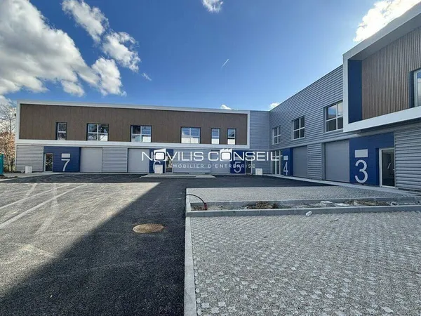 Local d'activité 333 m²