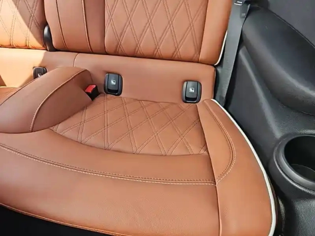 Mini Mini hatch 3 portes cooper 136 ch dkg7 — photo 23