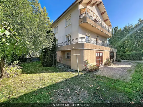 Maison avec potentiel 6 chambres dans la plaine de SEYSSINS