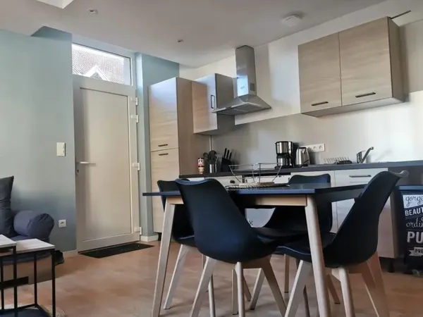 Loue chambre dans maison - 80m²
