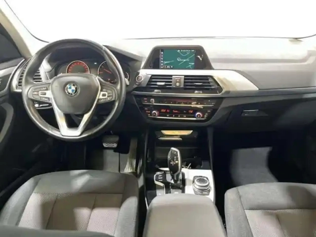 Bmw X3 g01 sdrive18d 150ch bva8 business design — photo 8