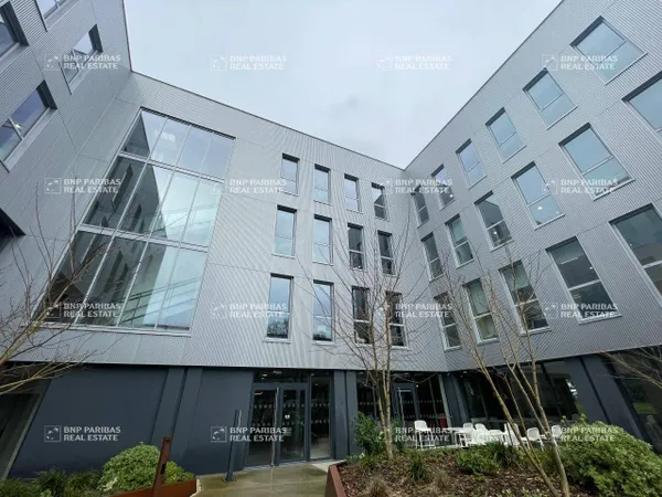 Bureaux 440 m²