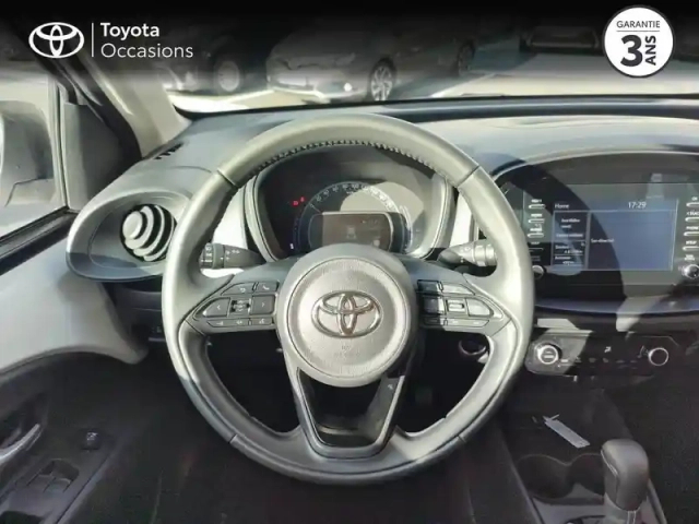 Toyota Aygo X 1.0 vvt-i 72ch dynamic s-cvt my23 — photo 15