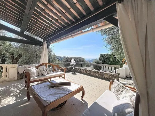 Nice - Villa avec vue mer, piscine et environnement calme