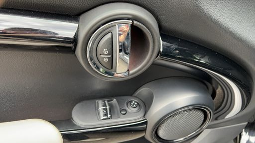 Mini Mini 1.5 Cooper 136 BVA7 - Heddon Street – 2018 – 123277 km – Essence – Boîte Automatique — photo 44