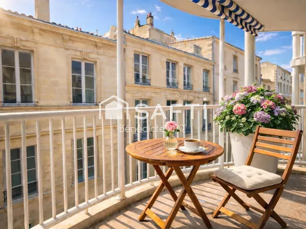 T2 avec Balcon au coeur de Bordeaux - Résidence services Senior