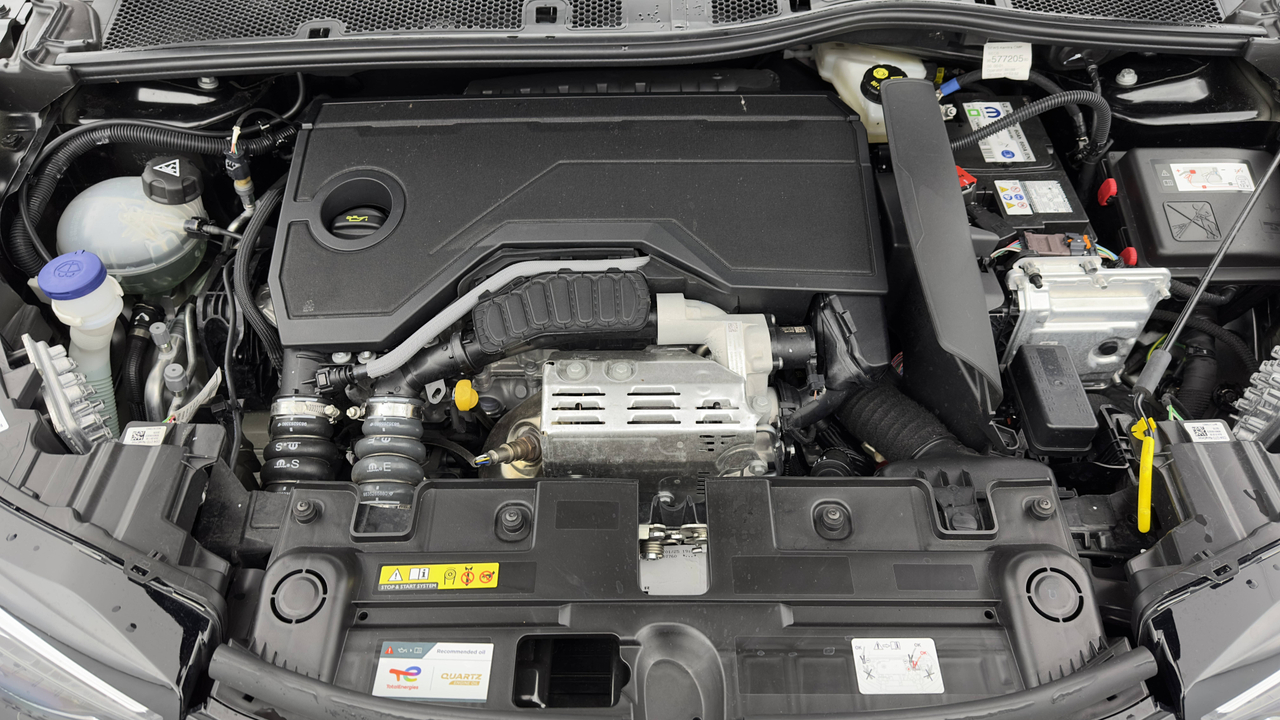 DS 3 Hybride 136 e-DCT6 — photo 15