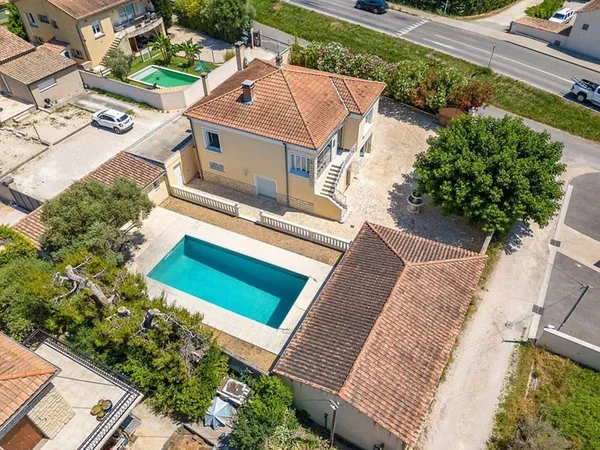 Maison 9 pièces 153 m²