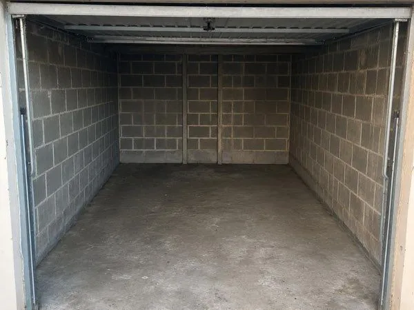 Box/garage à vendre